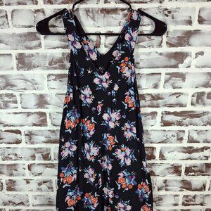 Everly Medium Sleeveless Dress Black Floral Above Knee Pockets